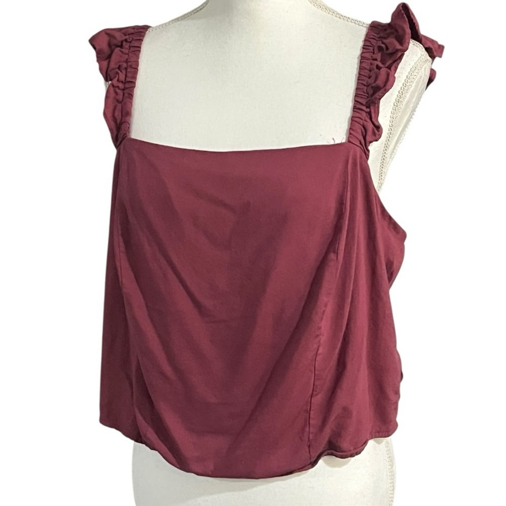 Torrid sz 2 crop blouse with ruffled straps EUC - Picture 2 of 8